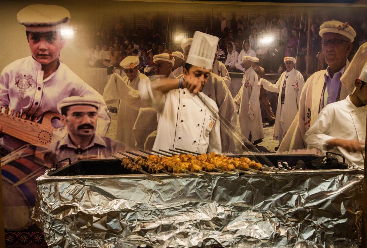 Gilgit Serena Hotel エクステリア 写真