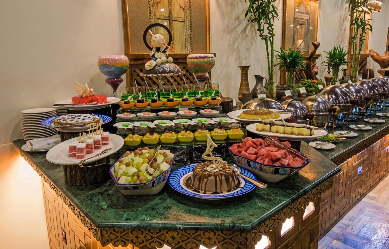 Gilgit Serena Hotel エクステリア 写真